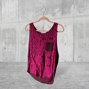 Trendy Pink Geometric Women's Top